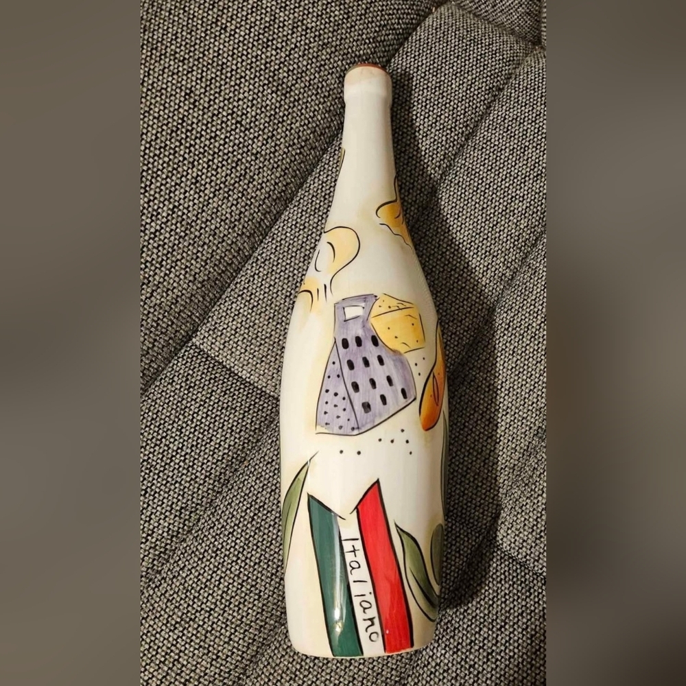 12" PAMPERED CHEF OIL VINEGAR SALAD DRESSING HAND PAINTED BOTTLE